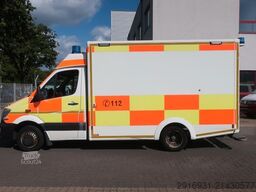 MERCEDES-BENZ Sprinter 519CDI RTW 2. Hand / SHZ / Fzg NR:A70