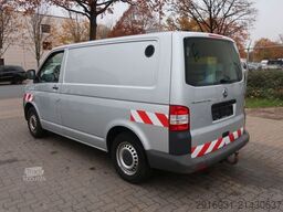 VOLKSWAGEN T5 Transporter Kasten 4Motion/Klima/AHK/FN: 243