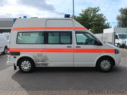 VOLKSWAGEN T5 KTW Hochdach lang 1.Hand SHZ / PDC :A73