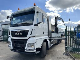MAN TGX 35.420 8x4-4 TRIDEM + CRANE (26m!) HIAB X-H...