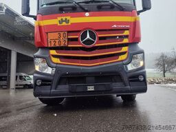 Mercedes-Benz Actros 2551
