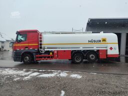 Mercedes-Benz Actros 2551