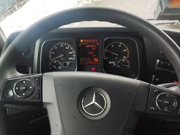 Mercedes-Benz Actros 2551