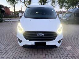 Ford Panama P10 Camper | 4 Posti Letto Cucina + Tetto Sollevabile
