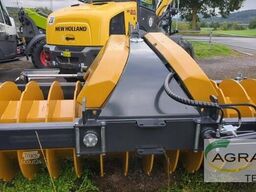 Mammut KIPPER SILAGEWALZE SILO KOMPAKT SK 300 H