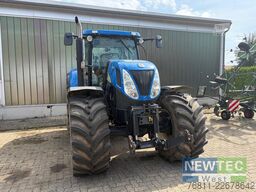 New Holland T 7050 AUTO COMMAND