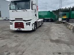 Renault 520 Tractor Unit with Nomek Body – 530 hp!