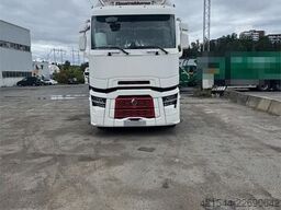 Renault 520 Tractor Unit with Nomek Body – 530 hp!