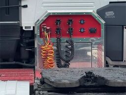 Renault 520 Tractor Unit with Nomek Body – 530 hp!