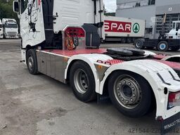 Renault 520 Tractor Unit with Nomek Body – 530 hp!