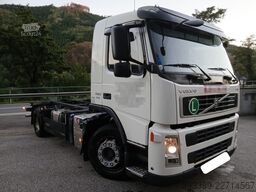 VOLVO FM/WECHSELFAHRGESTELL/260.000KM ORG/TÜV