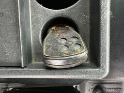 MERCEDES-BENZ Atego 818 / Hubbrille / Seilwinde