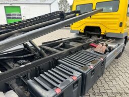 MERCEDES-BENZ Atego 818 / Seilwinde