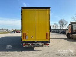 Schmitz Cargobull Curtainsider Mega
