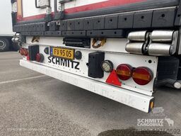 Schmitz Cargobull Semitrailer Reefer Standard divu klāju