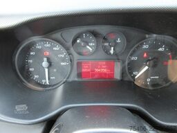 iveco 35-180 Schiebeplane AHK Klima Kamera