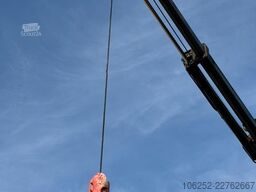 Volvo FH 420 8x4 PRITSCHE + (31m!) KRAN HIAB 858 E-7 ...
