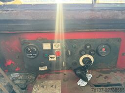 Moffet M7 27.4W **KOOIAAP-MOFFET 2700KG