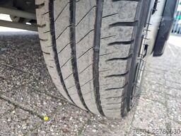 Iveco Daily 40C18/ 3.0D Kipper/ Hoge zijschotten/ 40...