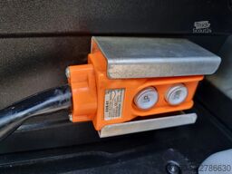 Iveco Daily 40C18/ 3.0D Kipper/ Hoge zijschotten/ 40...