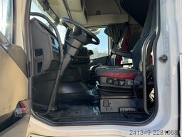 VOLVO FH-460 6x2 Mitsubishi Frigo