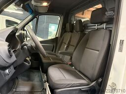 MERCEDES-BENZ Sprinter 317 Kasten L2-H2 Autom AC RCAM AHK 3,5T