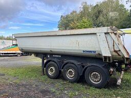 SCHMITZ CARGOBULL SKI 24/7.2 Stahlmuldenkipper