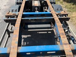 SCHMITZ CARGOBULL SCF 24G LIFT 40