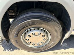 SCANIA G450 8x4 Pritsche mit Kran Palfinger PK76002 EH