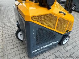 Combilift CB3000/LPG /2016 year/ Perfect condition