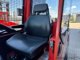 Combilift C5000SL // Mast with free lift