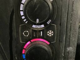Neuson EW 65 powertilt