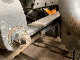 Ditch Witch JT 5 + mercedes 818 + humbaur