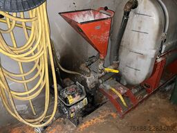 Ditch Witch JT 5 + mercedes 818 + humbaur
