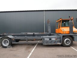 Kalmar TTX182AL terminal truck container hook-arm syst...