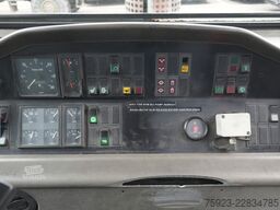 Kalmar TTX182AL terminal truck container hook-arm syst...