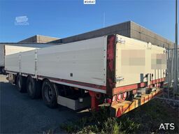McCauley MAC DF3 Flatbed trailer