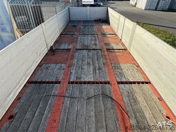 McCauley MAC DF3 Flatbed trailer