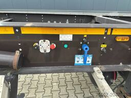 Burg 25X 20FT ADR (EX/II, EX/III, FL, AT) Chassis, E...