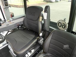 JCB Fastrac 4220 iCON, STUFE V