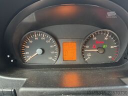 Mercedes-Benz Sprinter 519