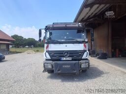 Mercedes-Benz Axor 1833