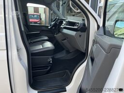 VW Transporter 2.0 TDI 90pk L1H1 DC Airco Trekhaak...