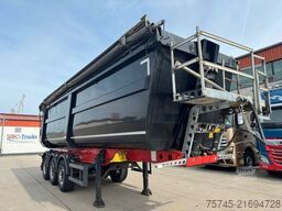 SCHMITZ CARGOBULL SCB*S3D * STAHL & STAHL * 39 KUBIK * LIFTACHSE *