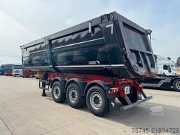 SCHMITZ CARGOBULL SCB*S3D * STAHL & STAHL * 39 KUBIK * LIFTACHSE *