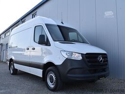MERCEDES-BENZ Sprinter 317 CDI Hochdach AHK-3.5t.