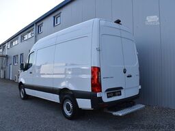 MERCEDES-BENZ Sprinter 317 CDI Hochdach AHK-3.5t.