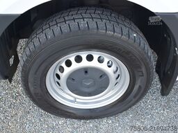 MERCEDES-BENZ Sprinter 317 CDI Hochdach AHK-3.5t.