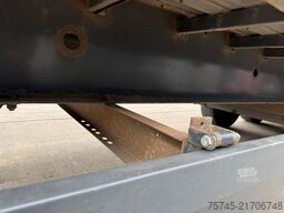 KRONE SD *  * BORDWÄNDE * GUT BEREIFT * 2.70 M H