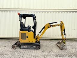 CATERPILLAR 301.5 / 2020 BJ / 2 x Löffel